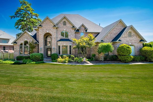 11 Deauville Circle, Little Rock, AR 72223