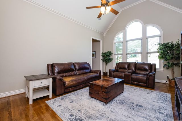 11 Deauville Circle, Little Rock, AR 72223