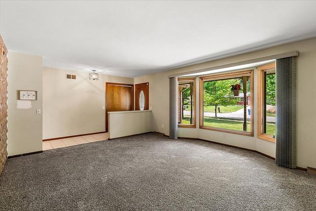 2840 Timberlane SW, Grandville, MI 49418
