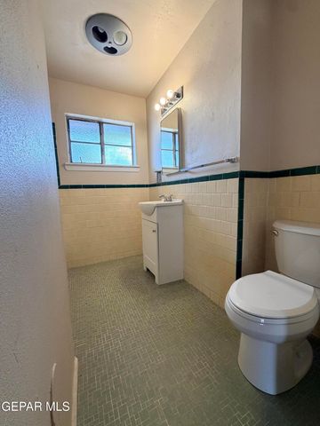 2913 FIR Street, El Paso, TX 79925