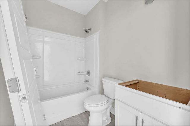 209 Lewis Grant Ln, Southside, TN 37171