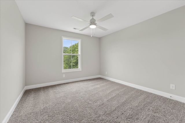 209 Lewis Grant Ln, Southside, TN 37171