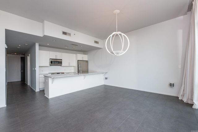 300 E 3rd St Apt 503, Little Rock, AR 72201