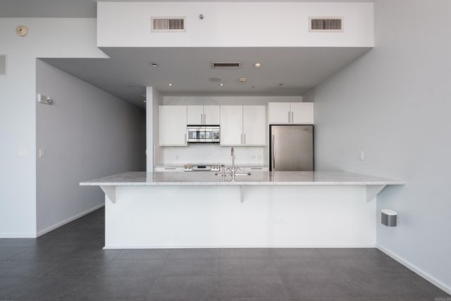 300 E 3rd St Apt 503, Little Rock, AR 72201