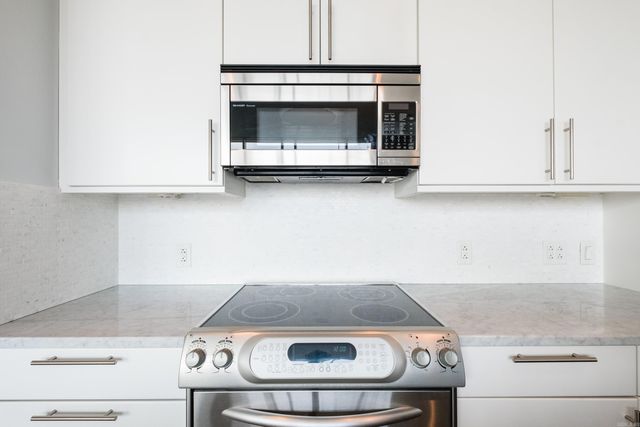 300 E 3rd St Apt 503, Little Rock, AR 72201