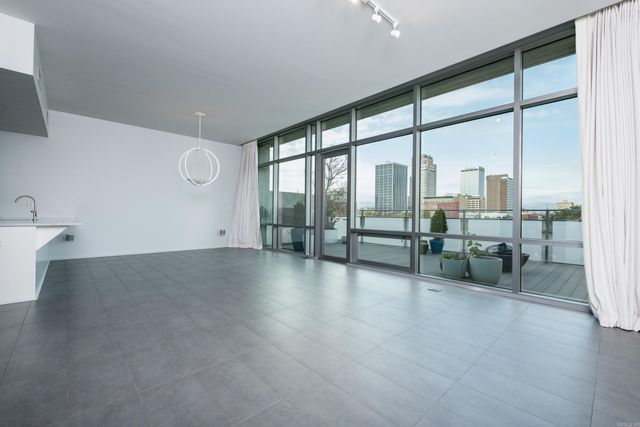 300 E 3rd St Apt 503, Little Rock, AR 72201