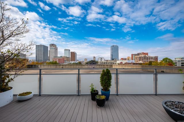 300 E 3rd St Apt 503, Little Rock, AR 72201