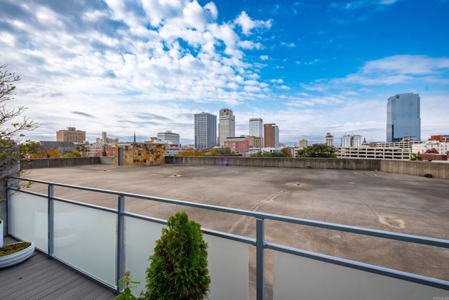 300 E 3rd St Apt 503, Little Rock, AR 72201