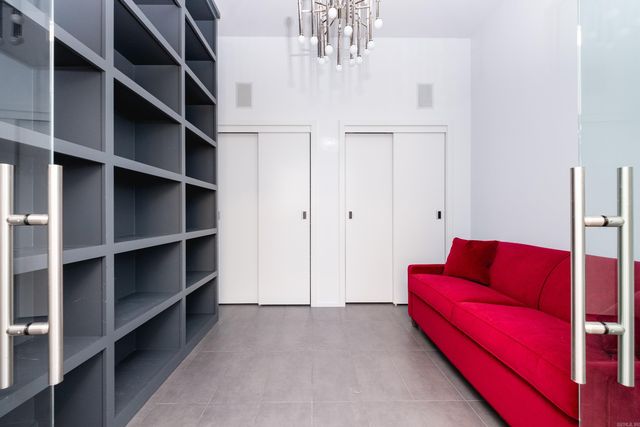 300 E 3rd St Apt 503, Little Rock, AR 72201