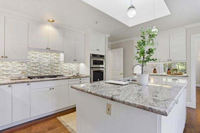 25381 Markham Lane, Salinas, CA 93908