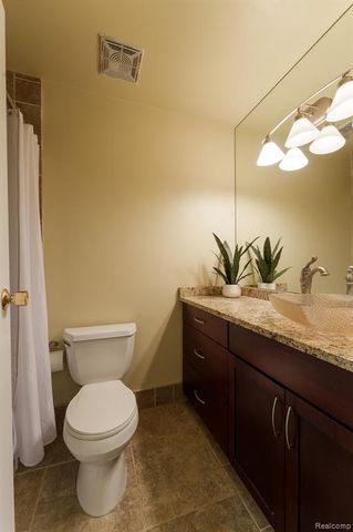 264 1st Street, Rochester, MI 48307