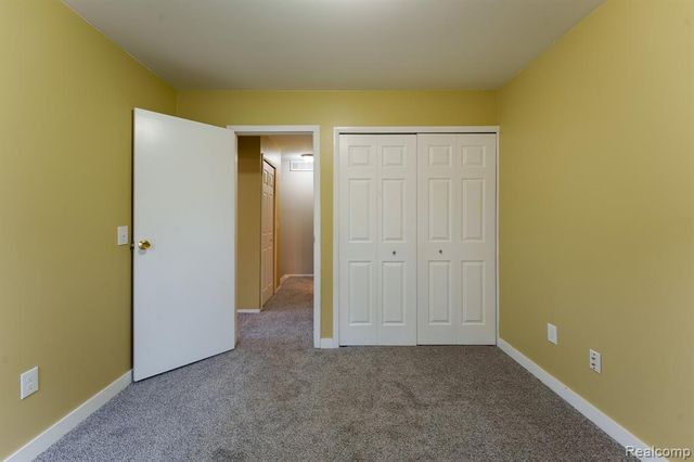 264 1st Street, Rochester, MI 48307