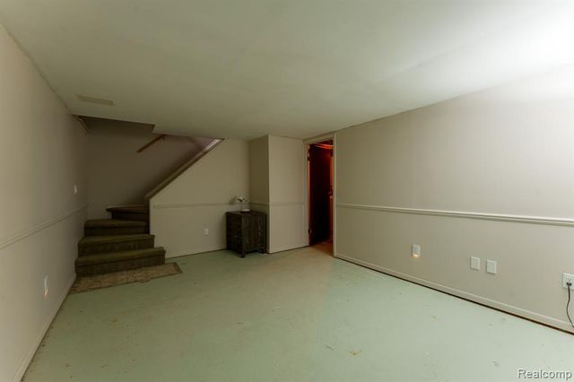 264 1st Street, Rochester, MI 48307