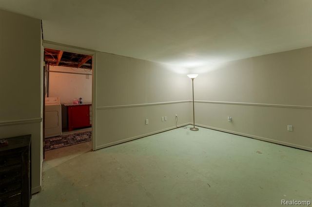 264 1st Street, Rochester, MI 48307