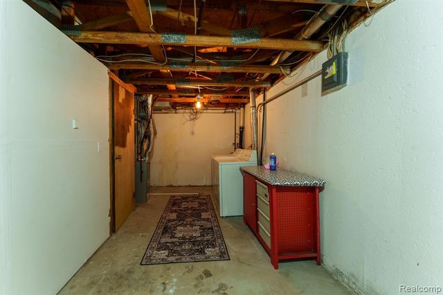 264 1st Street, Rochester, MI 48307