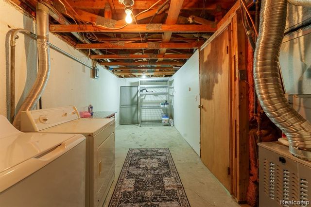 264 1st Street, Rochester, MI 48307