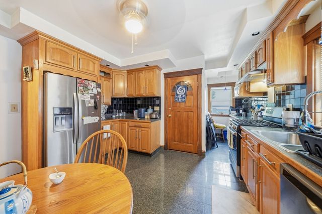 17-19 Berry St, Quincy, MA 02169