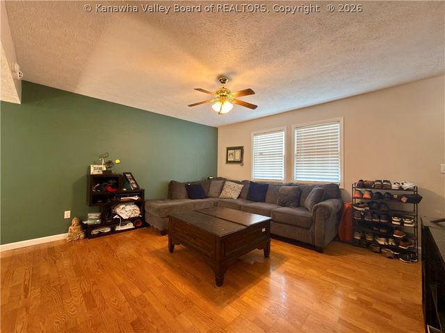 2 Brick Circle, Cross Lanes, WV 25313