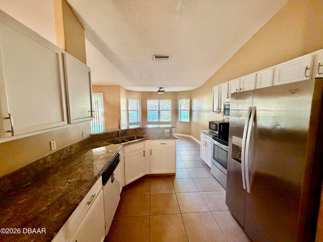 67 Spinnaker Circle, South Daytona, FL 32119