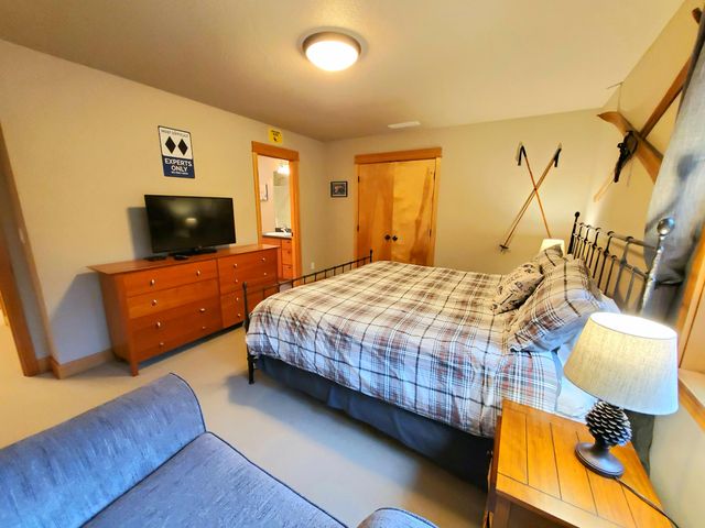 17767 Topflite Lane UNIT 23, Sunriver, OR 97707