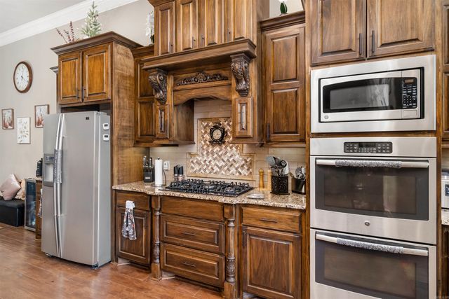 19 Oviedo Way, Hot Springs Village, AR 71909