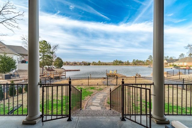 19 Oviedo Way, Hot Springs Village, AR 71909