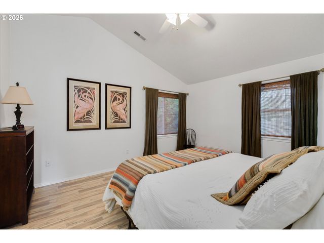 147 Se 9TH Ave, Hillsboro, OR 97123