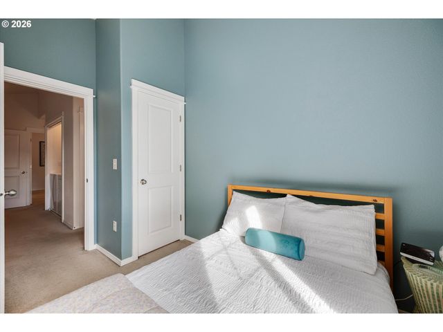 147 Se 9TH Ave, Hillsboro, OR 97123