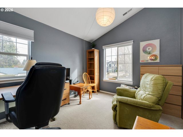 147 Se 9TH Ave, Hillsboro, OR 97123