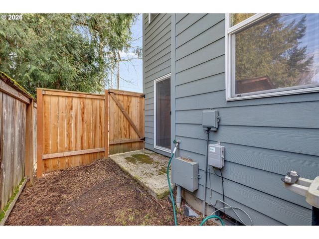 147 Se 9TH Ave, Hillsboro, OR 97123