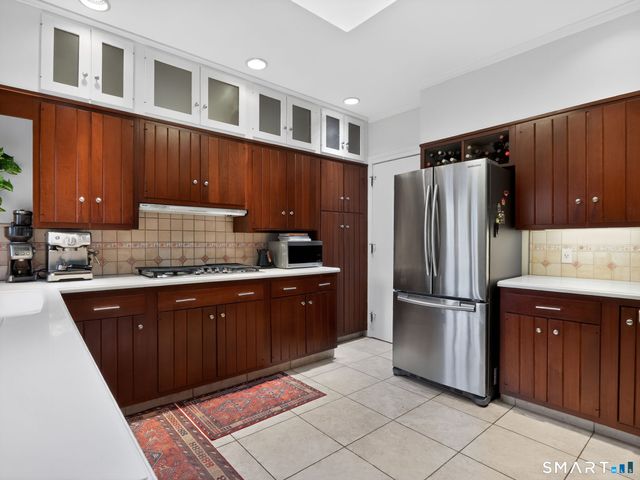 59 Broadfield Road, Hamden, CT 06517