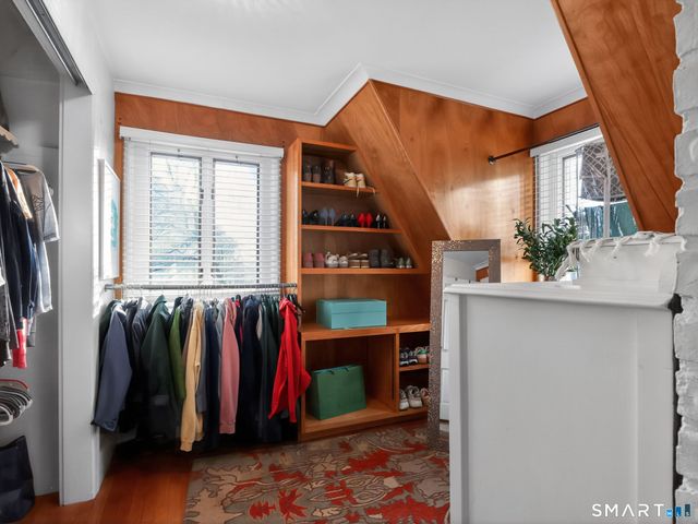 59 Broadfield Road, Hamden, CT 06517