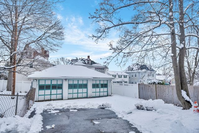 519 Highland Ave, Malden, MA 02148