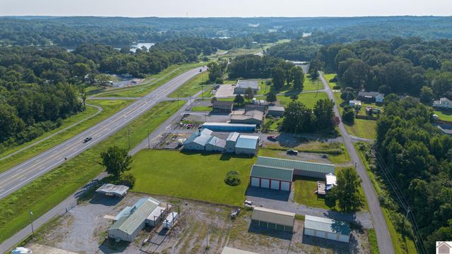 324 Terrace Lane, Cadiz, KY 42211