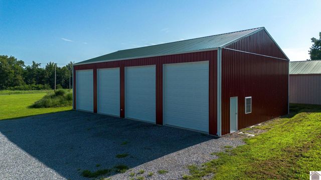 324 Terrace Lane, Cadiz, KY 42211