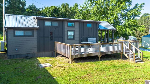 324 Terrace Lane, Cadiz, KY 42211