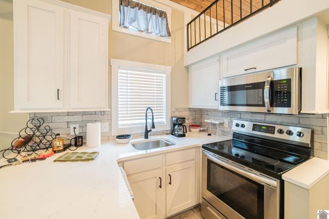 324 Terrace Lane, Cadiz, KY 42211