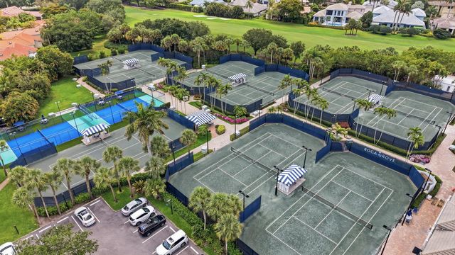 7369 Orangewood Lane, Boca Raton, FL 33433