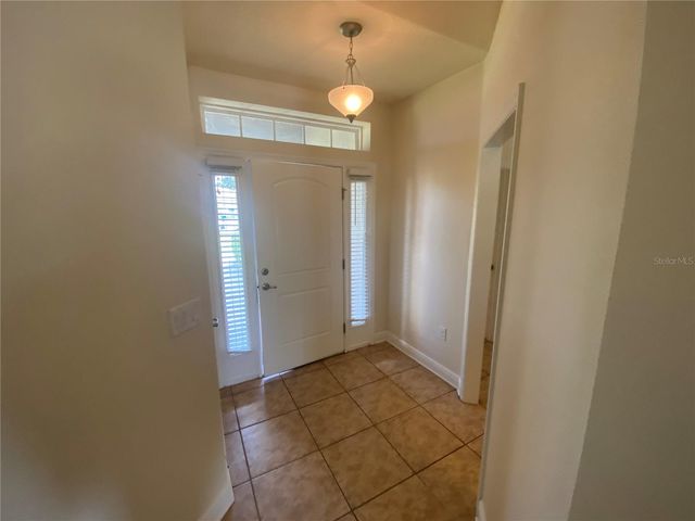 2201 ANGEL FISH LOOP, Leesburg, FL 34748