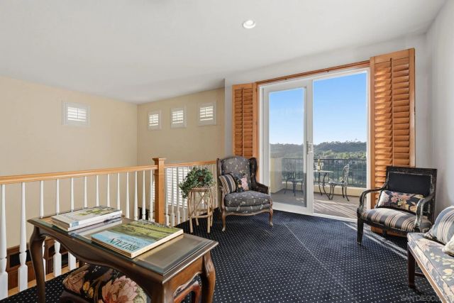 6277 Paseo Privado, Carlsbad, CA 92009