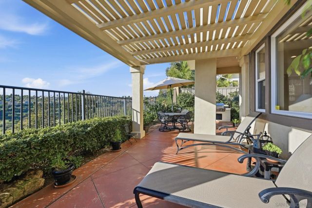 6277 Paseo Privado, Carlsbad, CA 92009