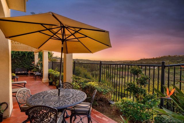 6277 Paseo Privado, Carlsbad, CA 92009