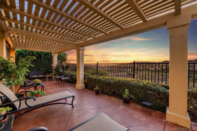 6277 Paseo Privado, Carlsbad, CA 92009