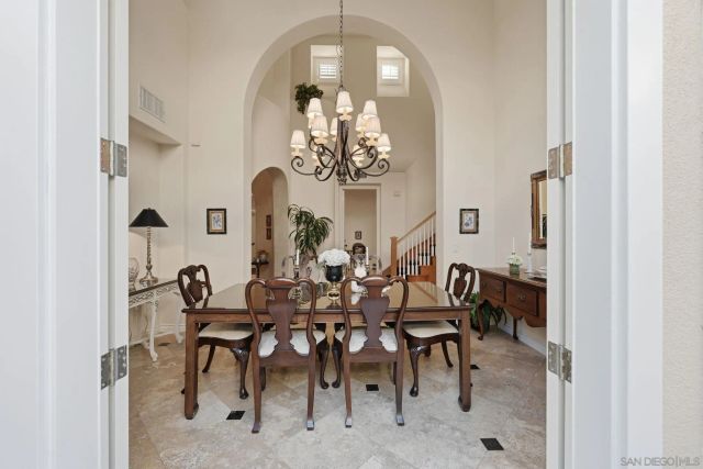 6277 Paseo Privado, Carlsbad, CA 92009