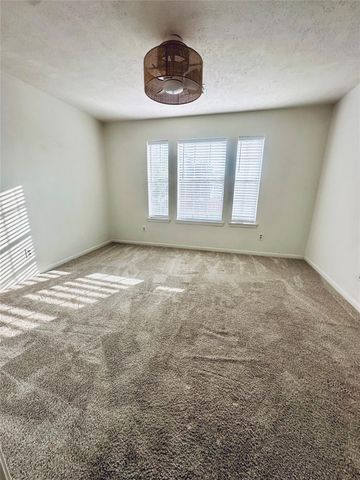 10202 Jockey Club Drive, Houston, TX 77065