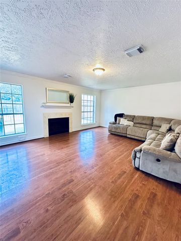 10202 Jockey Club Drive, Houston, TX 77065