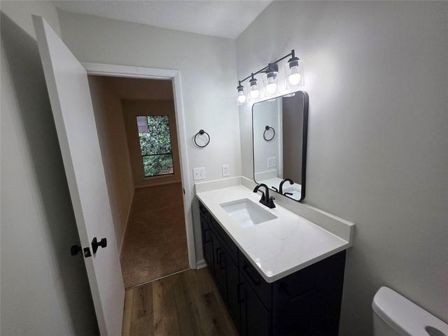 670 Powers Ferry North SE, Marietta, GA 30067