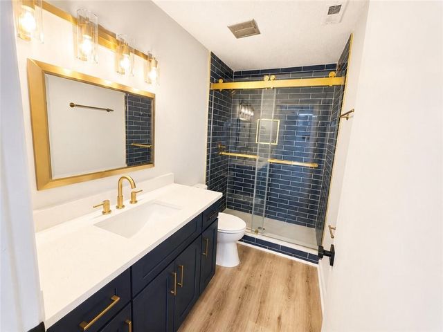 670 Powers Ferry North SE, Marietta, GA 30067