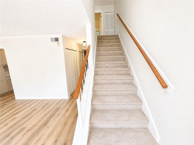 670 Powers Ferry North SE, Marietta, GA 30067