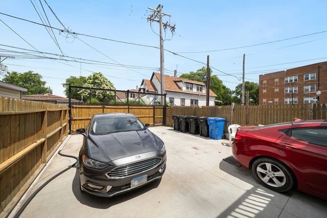 5208 W Washington Boulevard, Chicago, IL 60644